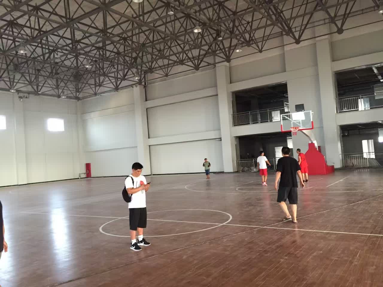 實木運動地板,運動木地板,體育館木地板 實木運動地板,運動木地板,體育館木地板