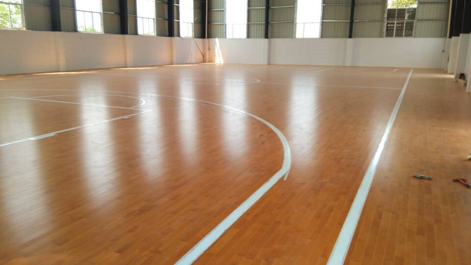 運(yùn)動(dòng)木地板 運(yùn)動(dòng)木地板