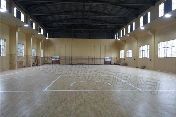 運(yùn)動木地板 運(yùn)動木地板