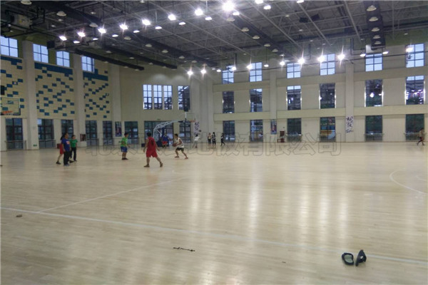 運(yùn)動木地板