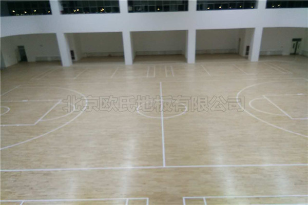 運(yùn)動(dòng)木地板