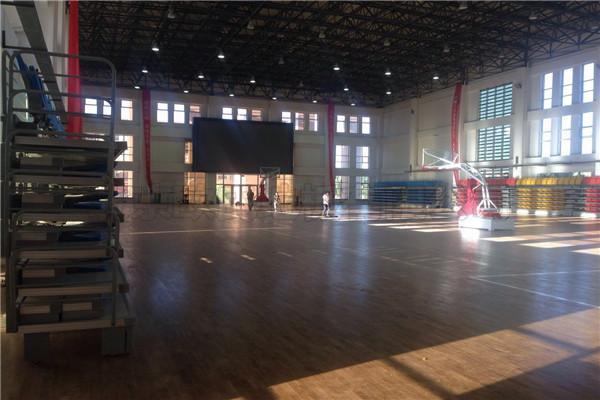 運(yùn)動木地板